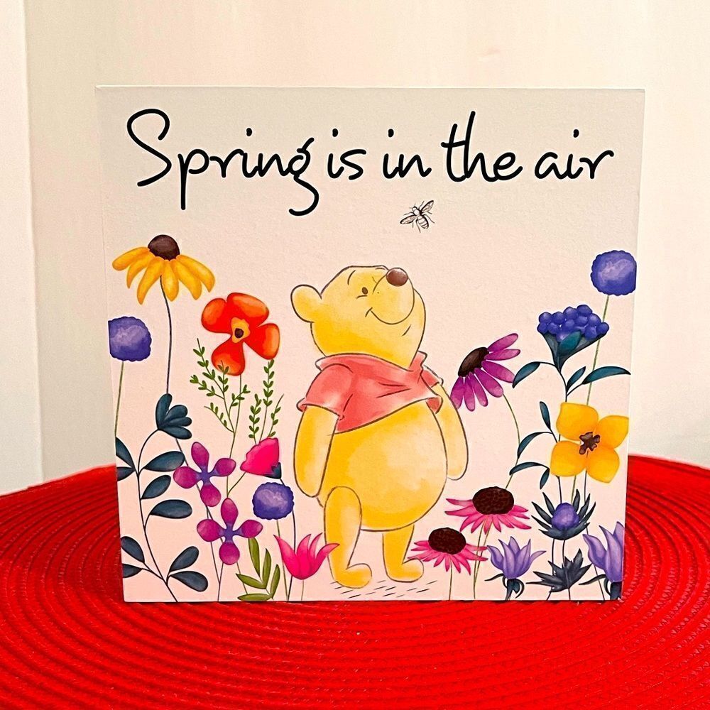 Disney Winnie the Pooh Picture with Flowers NWT